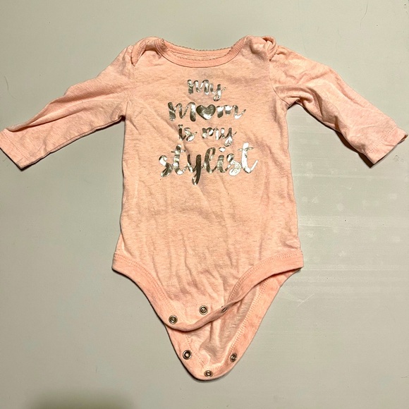 🌟5/$25 “My Mom is My Stylist” Long Sleeve Bodysuit Size 6-12 Months - Picture 1 of 3